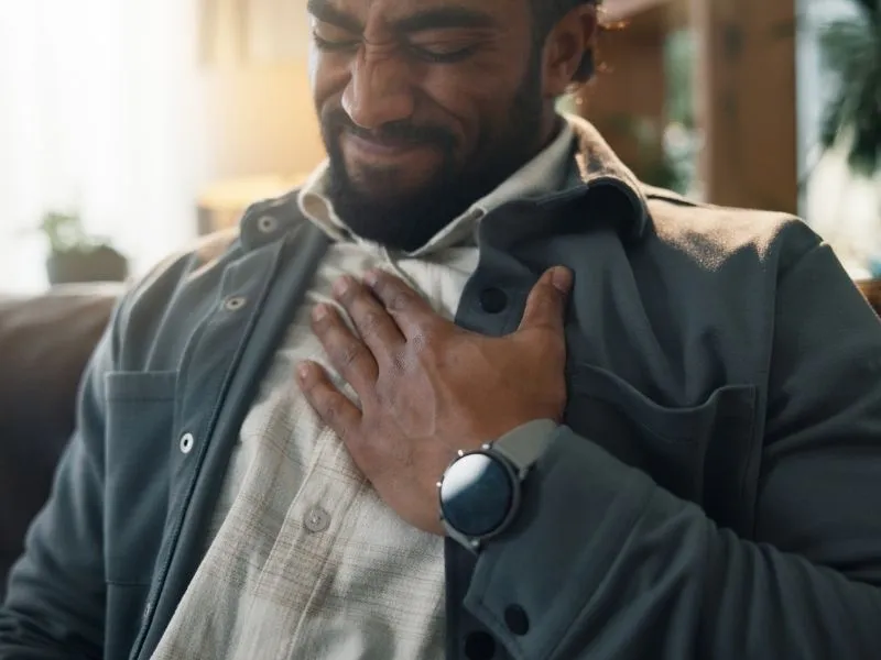 Infarto do Miocárdio: Sintomas, Causas, Tratamento e Prevenção Segundo as Diretrizes de 2025