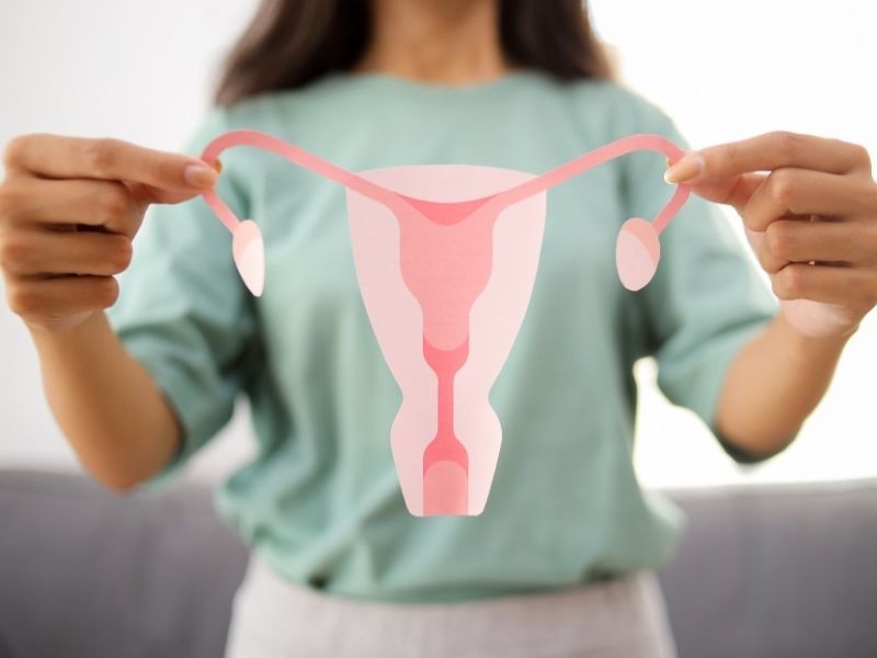Quem pode usar implantes hormonais durante a menopausa? Indicações e contraindicações
